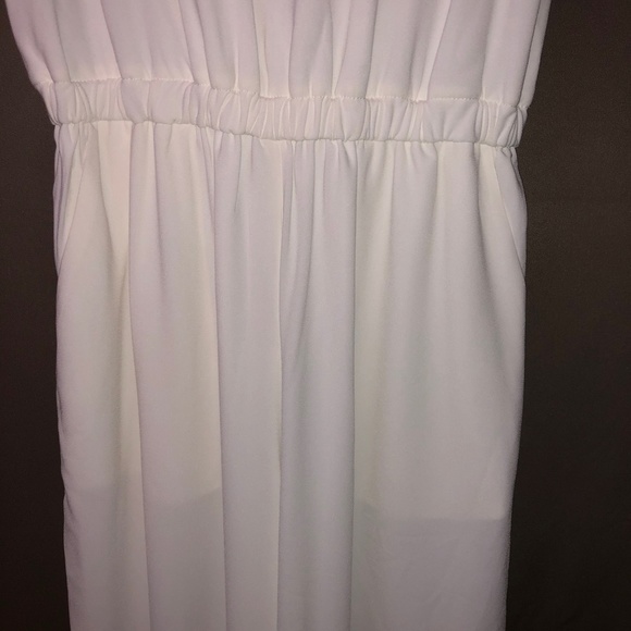 Wide Leg White Jumpsuit With Cutout Back NWT Size Large Brand Mod Ref - Picture 6 of 11